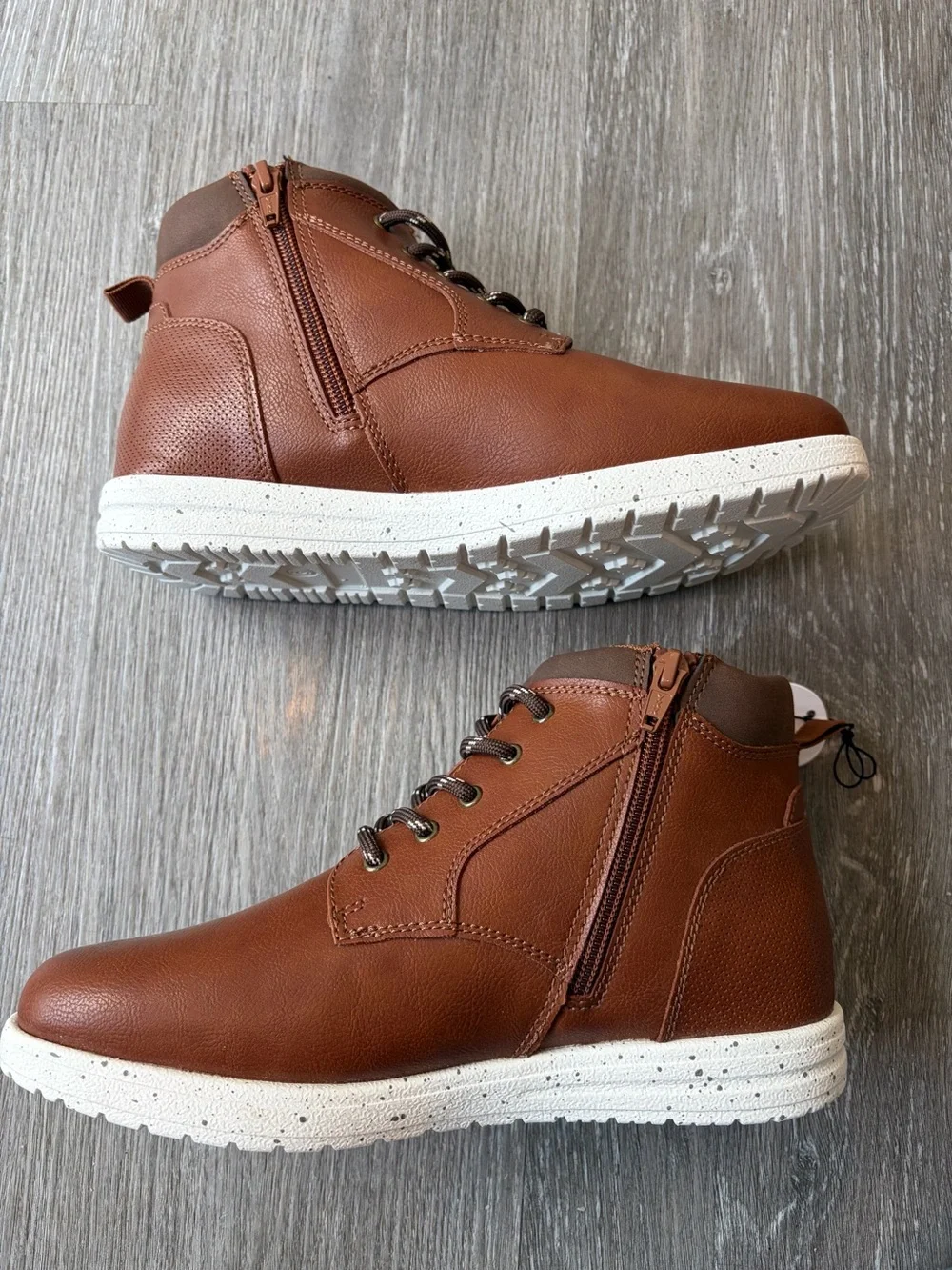 NWT Sonoma Boys Size 5 Dress Boots